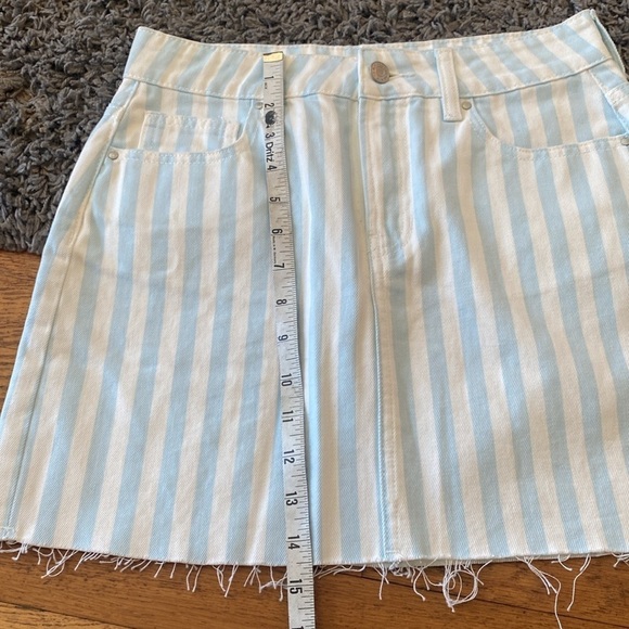 Pacsun Blue and White Stripe Denim Mini Skirt Size 26 - Picture 6 of 9